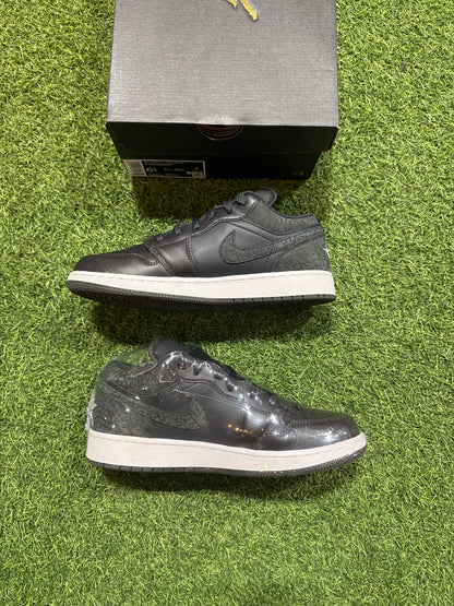 JORDAN 1 LOW BLACK ELEPHANT SZ. 6.5Y (PO)