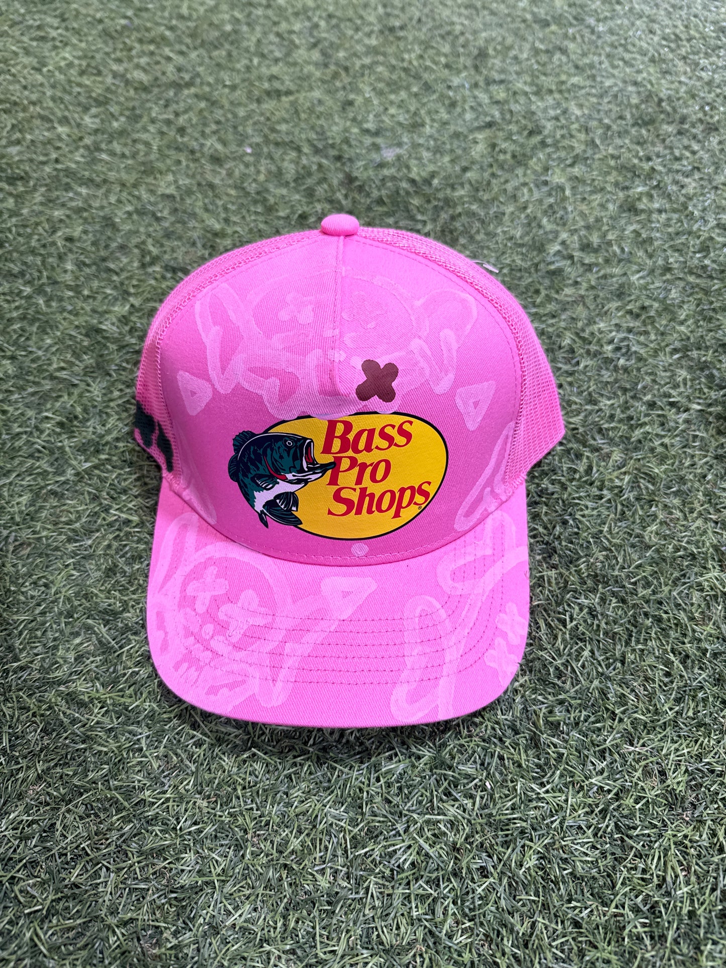 BASS PRO SHOP CUSTOM TRUCKER HATS (New)