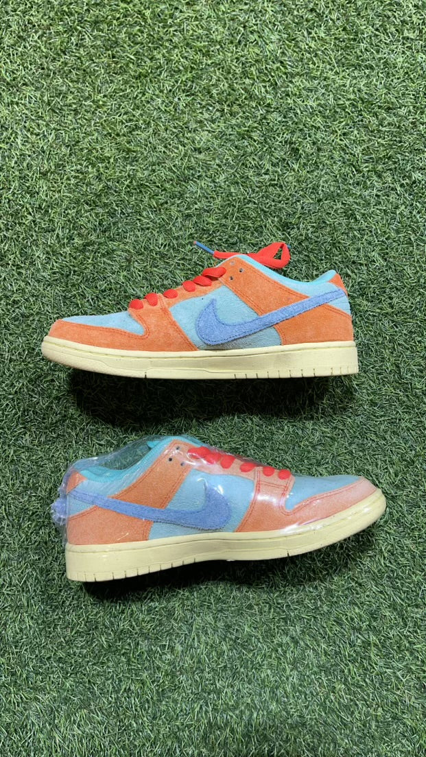 DUNK ORANGE EMERALD SB SZ. 7Y (PO)