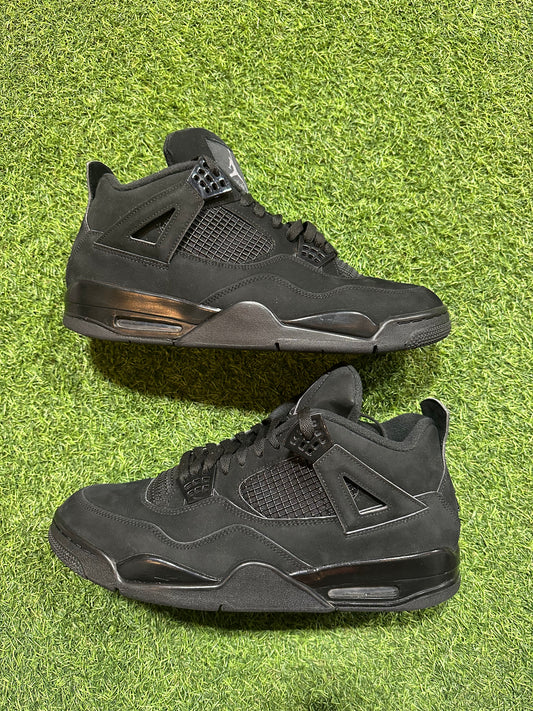 Black Cat 4s Sz13 (PO)