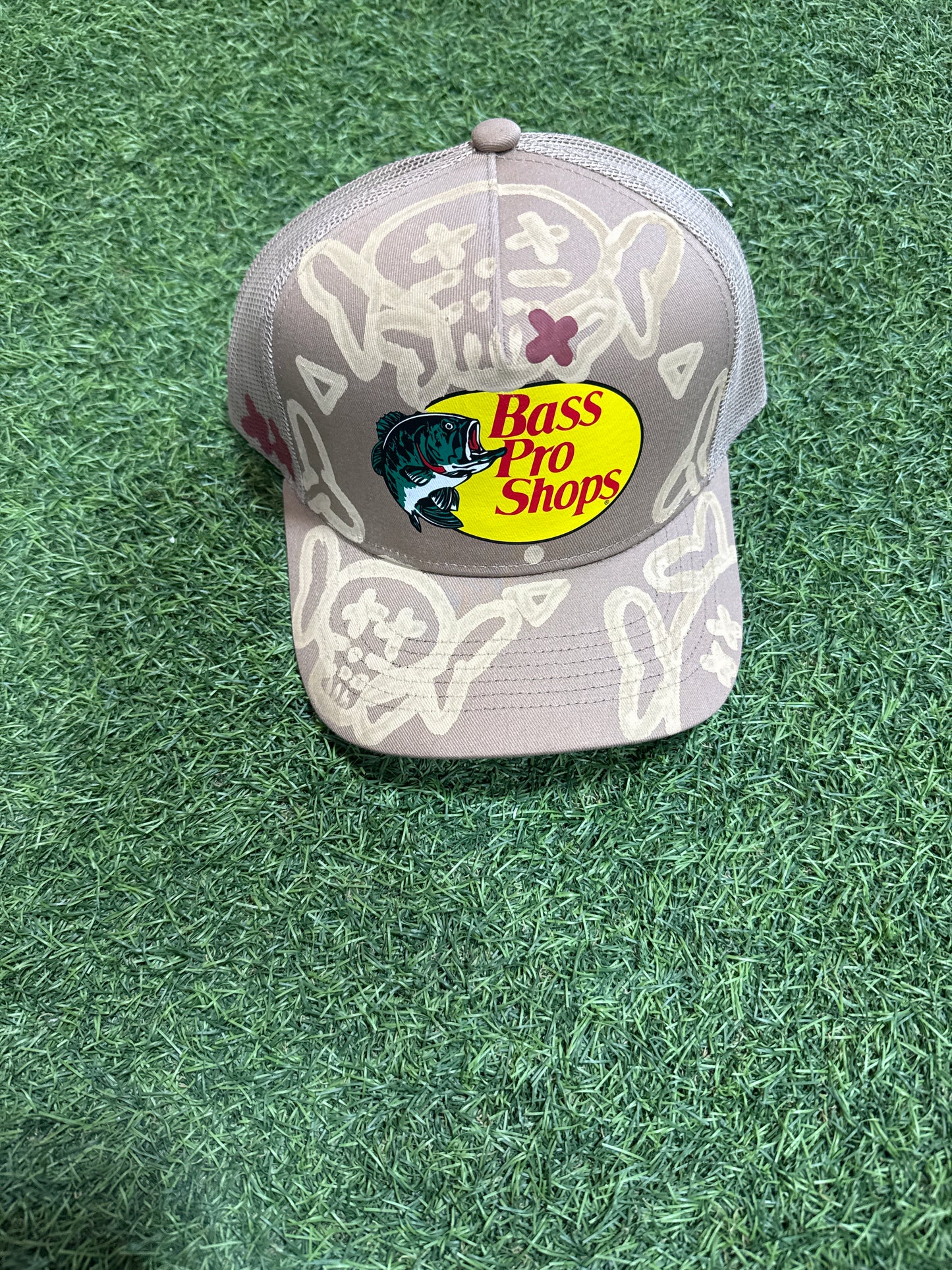 BASS PRO SHOP CUSTOM TRUCKER HATS (New)