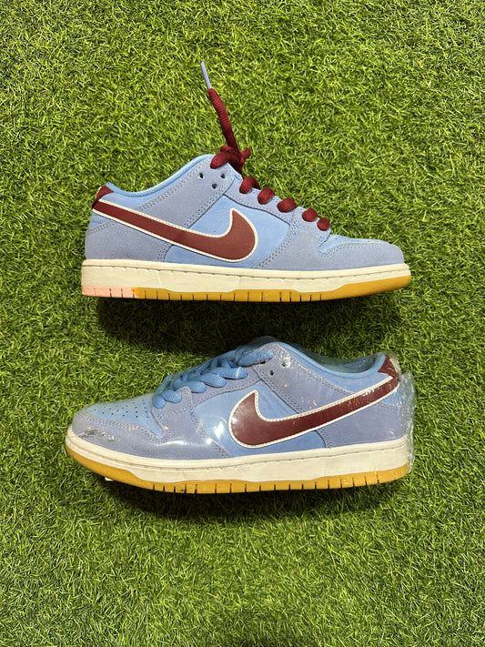 SB DUNK PHILLIES SZ. 6 (PO)