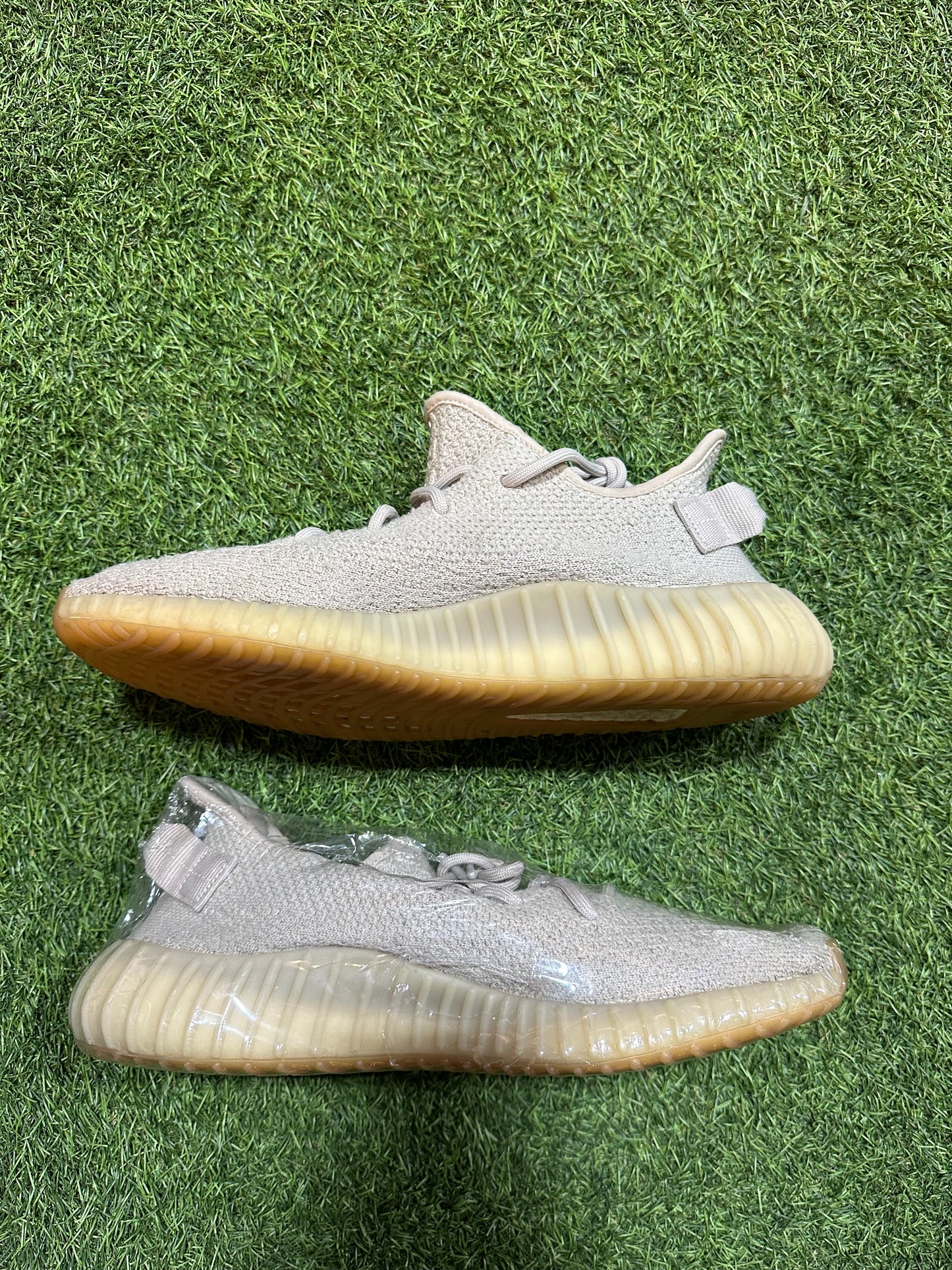 YEEZY 350 SESAME SZ. 10 (PO) (No Box)