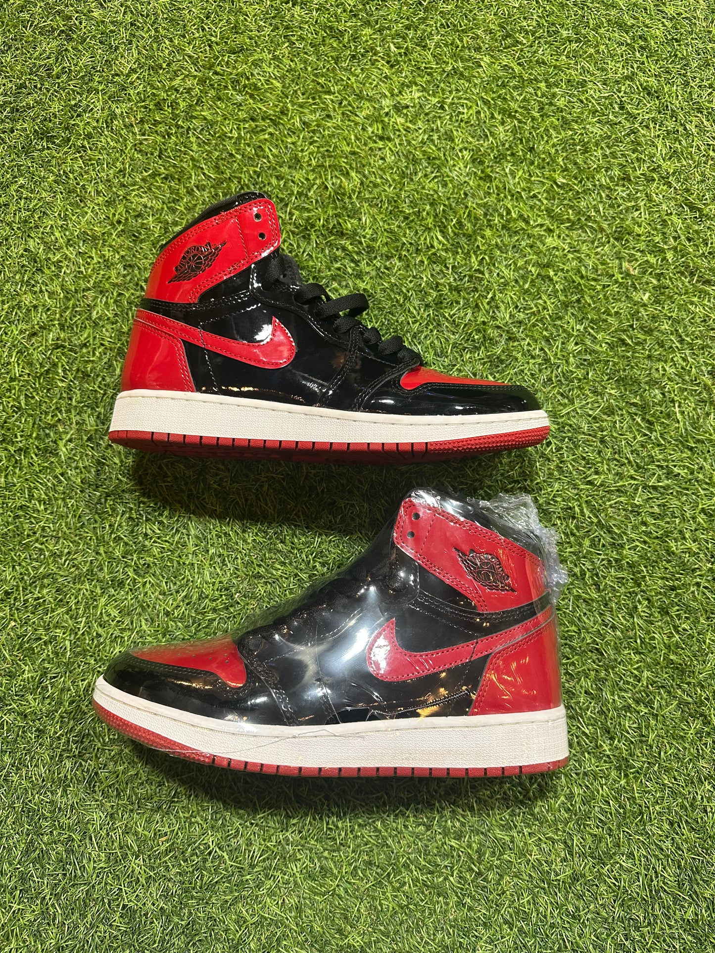 RETRO 1 PATENT BRED SZ. 5Y