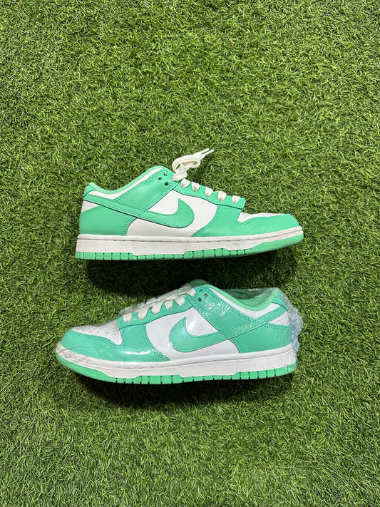 GREEN GLOW DUNK SZ. 6.5Y (PO)