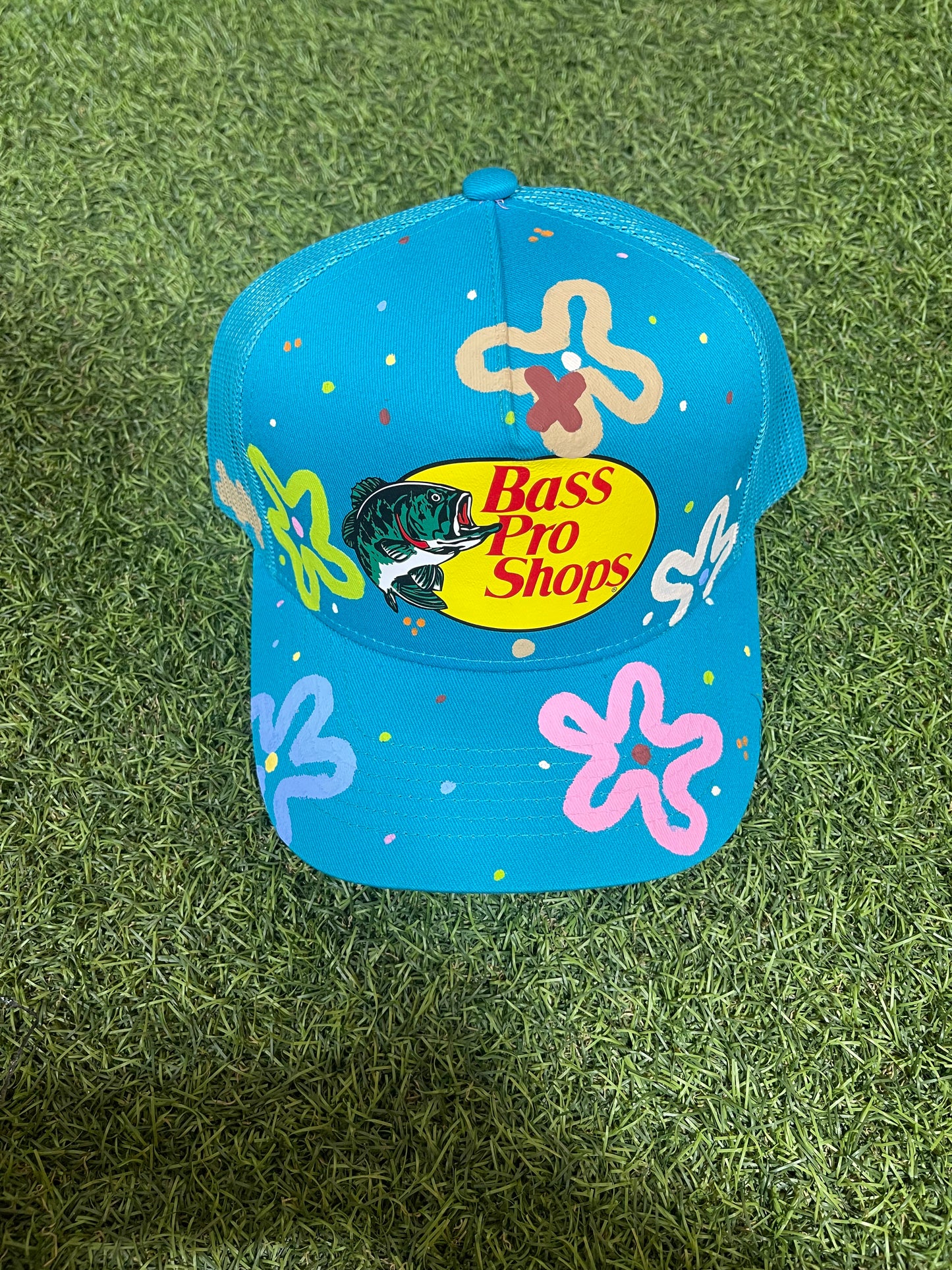 BASS PRO SHOP CUSTOM TRUCKER HATS (New)